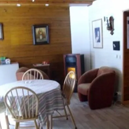 Holiday home Helpende Hand *